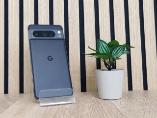 google-pixel-8-256gb-velmi-zachovaly-stav-zaruka-12m