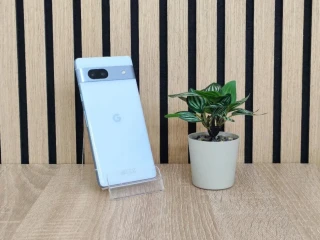 google-pixel-7a-128gb-sea-zaruka-1-rok