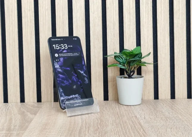 google-pixel-8-256gb-obsidian-zaruka-1-rok-big-2