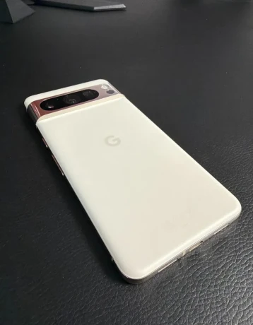 google-pixel-8-pro-big-2