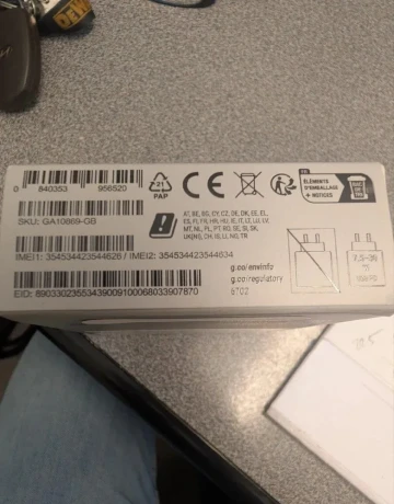 predam-nevybaleny-telefon-google-pixel-11-pro-256-gb-big-2