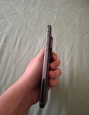 honor-magic-7-pro-51212gb-big-4