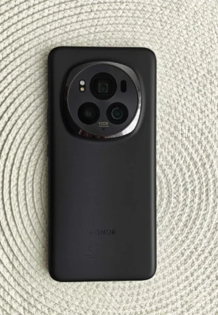 honor-magic6-pro-512gb-big-0