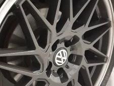 stredove-krytky-puklicky-kolies-volkswagen