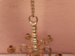 medeny-svietnik-na-retiazke