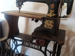 obuvnicky-sijaci-stroj-singer