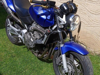 honda-cb600f-hornet