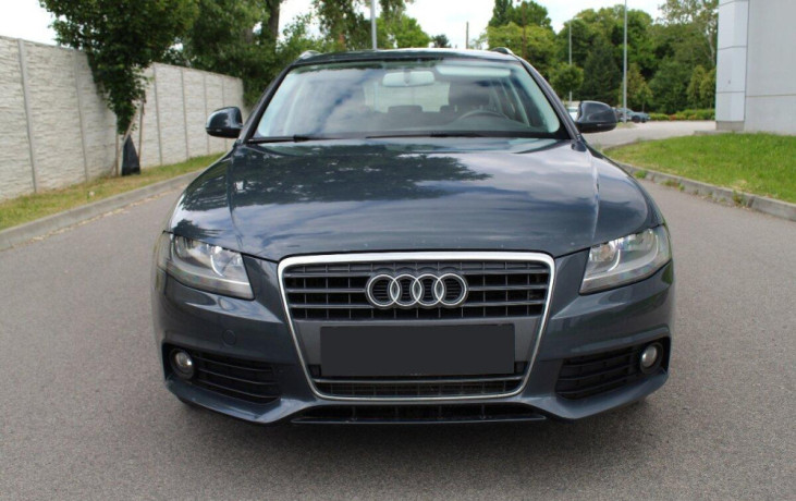 audi-a4-b8-20-tdi-combi-big-1