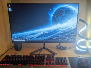 herny-pc-komplet-zostava-i5-rx-570-16-gb-ram-ssd-mon