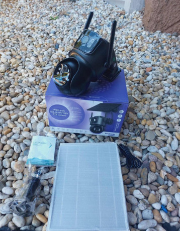 vonkajsia-solarna-kamera-wifi-dvojita-ip-otocna-smart-icsee-big-0