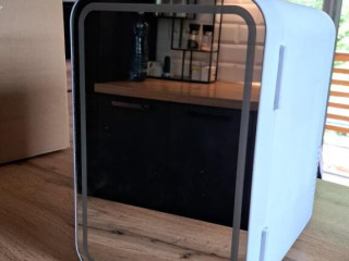 mini-chladnicka-do-auta