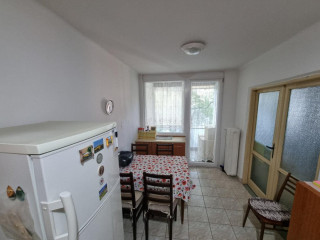 na-predaj-4-izbovy-byt-s-loggiou-78-m2-ahlinku-piestany