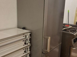 chladnicka-strieborna