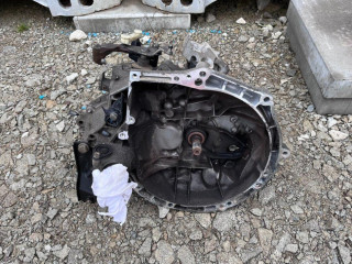 diely-motoroveho-priestoru-peugeot-208-rok-2010-2015