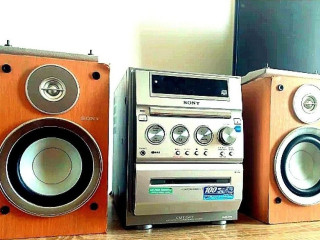 200-wat-hifi-veza-sony