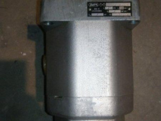 predam-cerpadlo-ur-1010