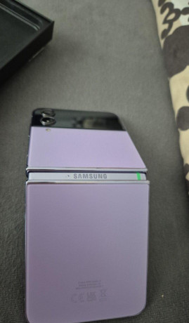samsung-flip-big-0