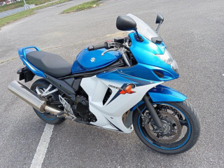 suzuki-gsx-650-fa