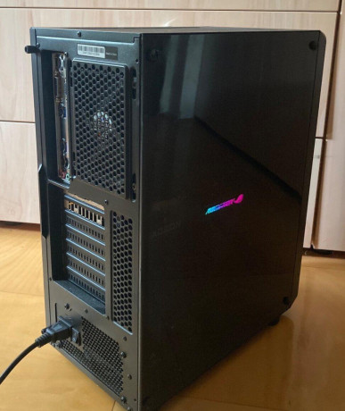 herny-pc-i3-9100-16gb-nvme-ssd-512gb-rx6600xt-big-0