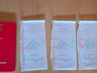 kryt-a-folia-na-samsung-galaxy-s21-ultra