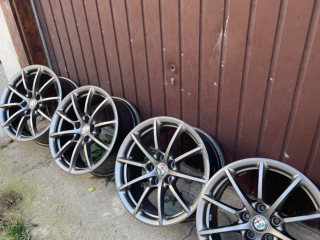 elektronove-disky-alfa-romeo-giulia