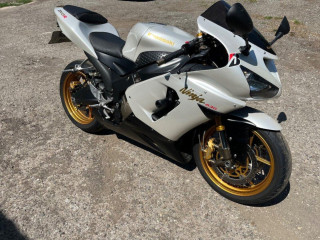 kawasaki-ninja-636-2006