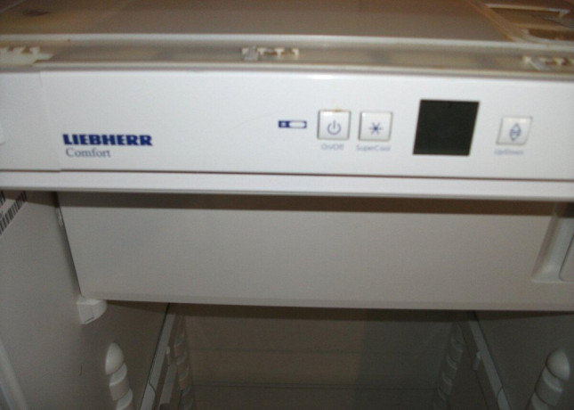 peknazachovala-chladnicka-s-mrazakom-znliebherr-big-0