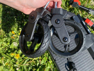 jane-go-up-stupienok-ku-kociaru