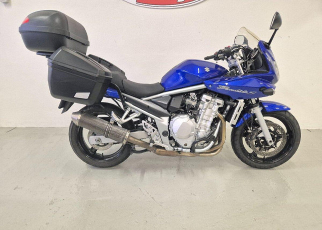 suzuki-gsf-650-s-bandit-big-0