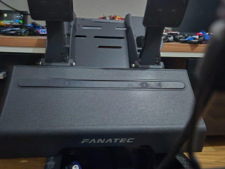 fanatec-volant-csl-elite-komplet-setplayset-sedadlo