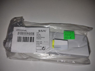 madlo-mraznicky-do-vstavanej-chladnicky-bosch