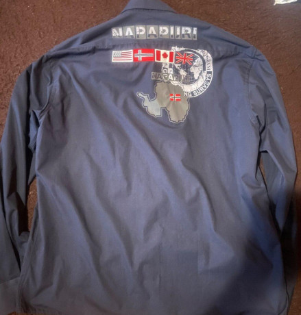 panska-kosela-napapijri-big-0