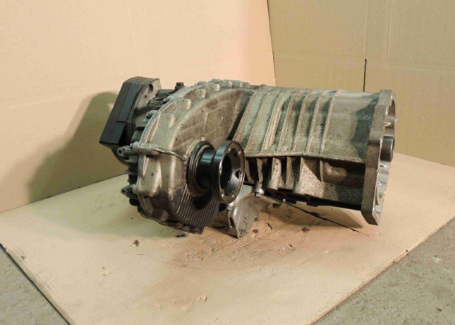 rozvodovka-pro-audi-q7-po-servise-top-stav-big-0