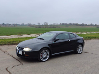 alfa-romeo-gt-32-v6-24v