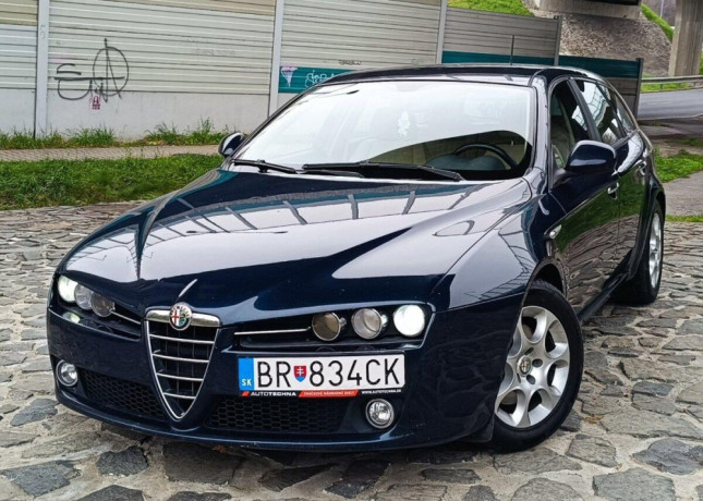 alfa-romeo-159-sportwagon-19-jtdm-big-0