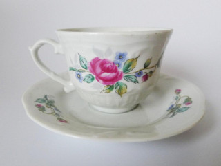 stara-porcelanova-salka