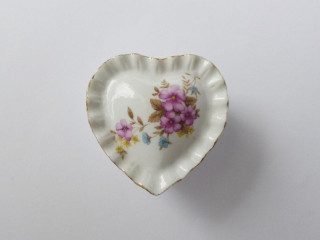 porcelanova-sperkovnica