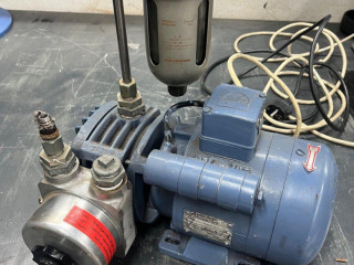 vakuova-pumpa-brey-z-filtrom