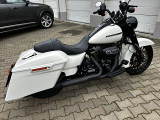 harley-davidson-road-king-special-4400km