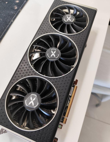 graficka-karta-rx-6700-xt-12-gb-big-0