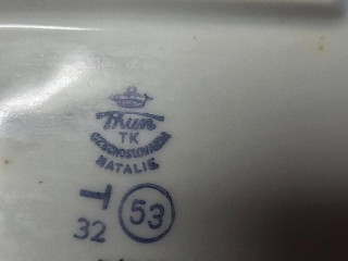 starozitna-sada-natalie