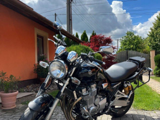 yamaha-xjr1300