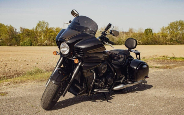 kawasaki-vulcan-vn-1700-big-0