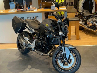 predam-bmw-f900r-2023