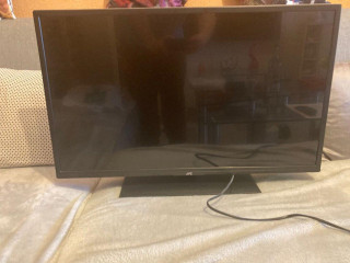 jvc-led-uhlopriecka-32