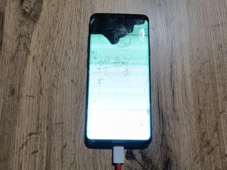 samsung-galaxy-s9-midnight-black-na-nahradne-diely