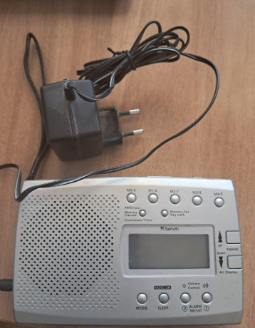 radio-s-dig-tunerom-vsetky-rozsahy-big-0