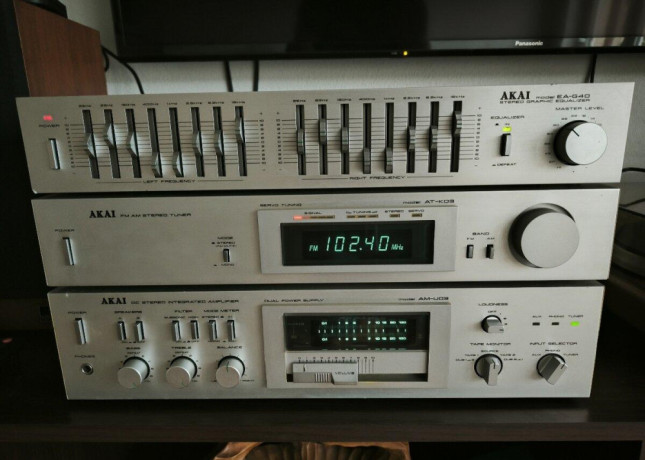 akai-big-0