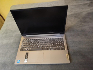 lenovo-ideapad-slim-3i