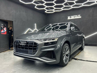 audi-q8